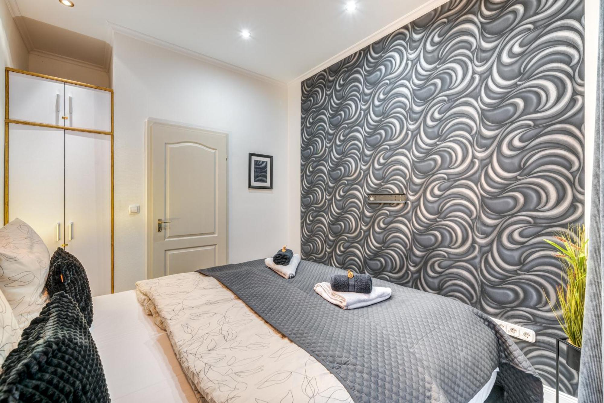 Sweet Dreams At Opera House Downtown Apartment Budapest Bagian luar foto